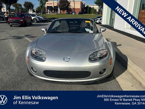 Used 2006 MAZDA MX-5 Miata Touring RWD image 1
