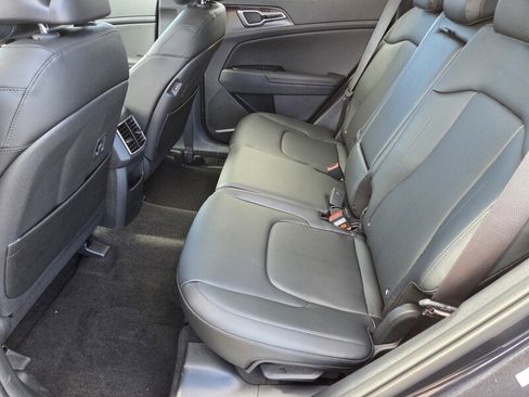 New 2026 Kia Sportage EX image 8