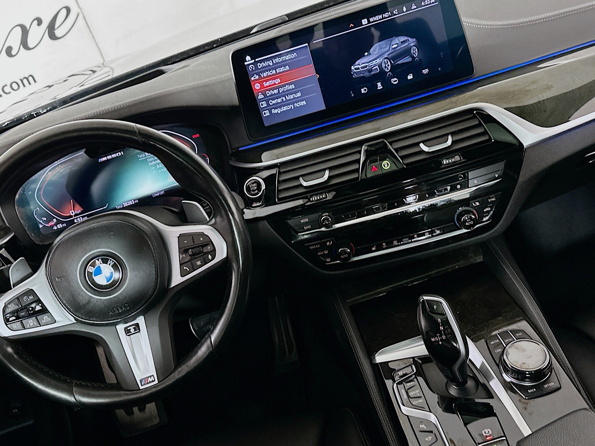 Used 2023 BMW M550i xDrive w/ Executive Package AWD/4WD image 18