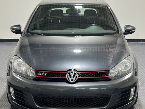 Used 2012 Volkswagen Golf 4-Door image 3