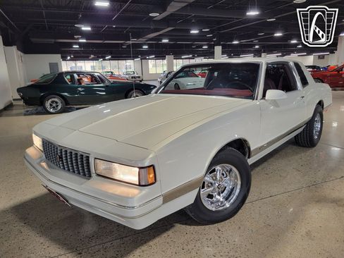 Used 1987 Chevrolet Monte Carlo LS image 5