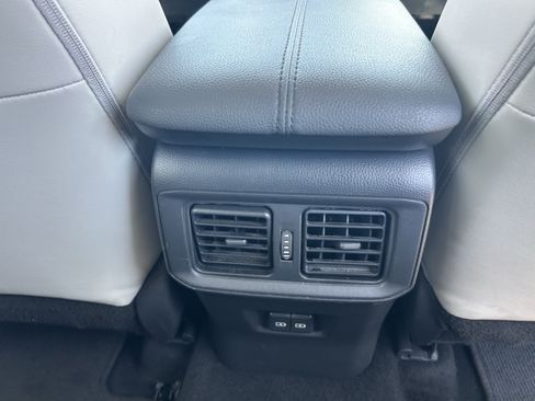 Used 2025 Toyota RAV4 Limited w/ Advanced Technology Package FWD image 17