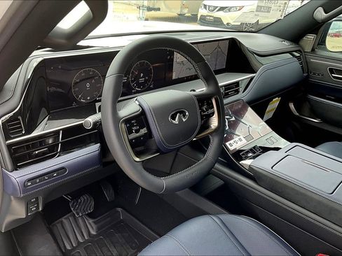 New 2026 INFINITI QX80 4WD w/ Sport Exterior Package image 21