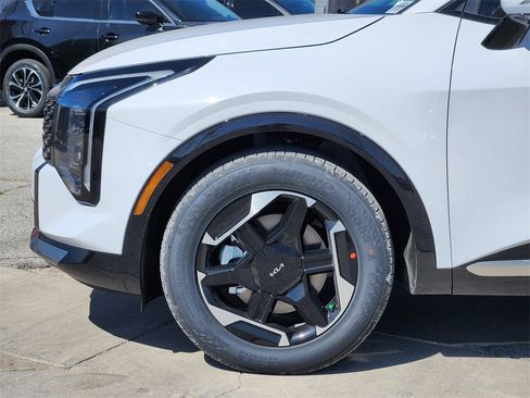 New 2026 Kia Sportage SX image 5