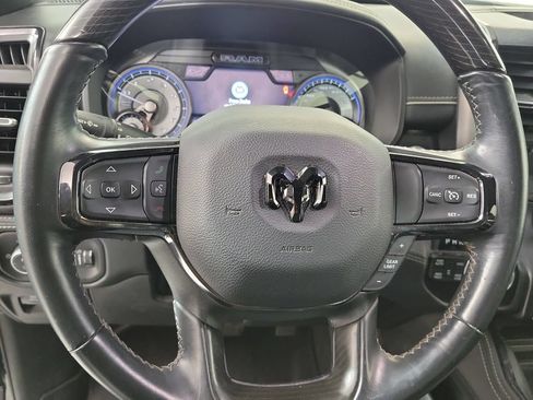 Used 2022 RAM 1500 Limited AWD/4WD image 15
