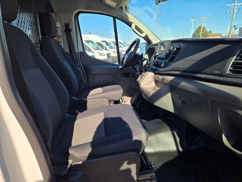 Certified 2024 Ford Transit 250 Low Roof w/ Exterior Upgrade Package image 5