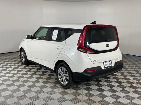 Used 2020 Kia Soul LX FWD image 13