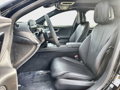 Used 2026 Mercedes-Benz E 350 Sedan image 11