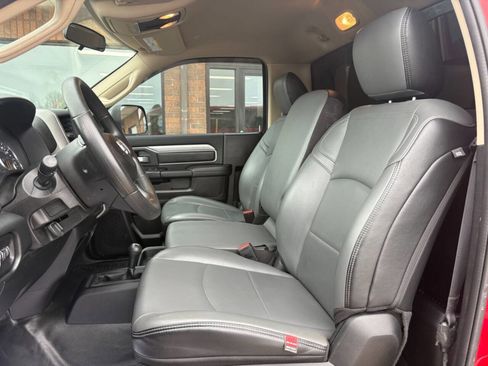 Used 2019 RAM 2500 Tradesman image 20