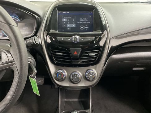 Used 2022 Chevrolet Spark LT image 25