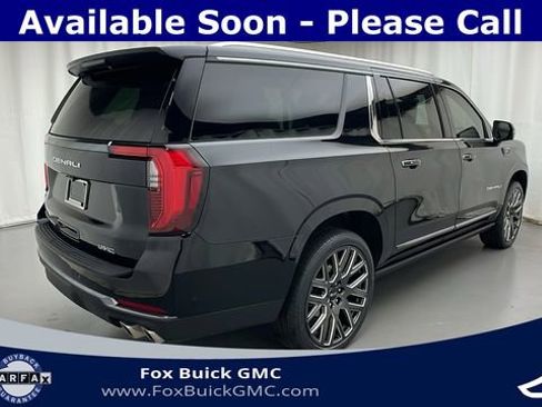 Used 2025 GMC Yukon XL Denali Ultimate image 3