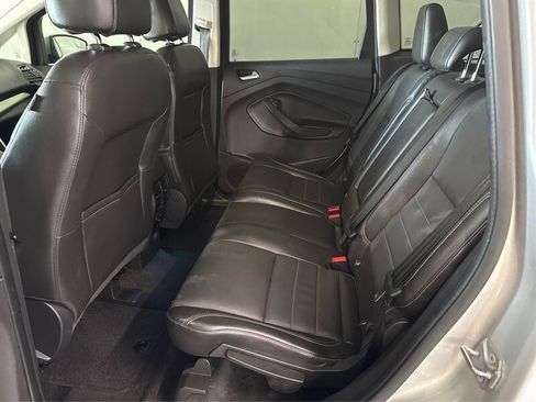 Used 2015 Ford C-MAX Energi SEL FWD image 10