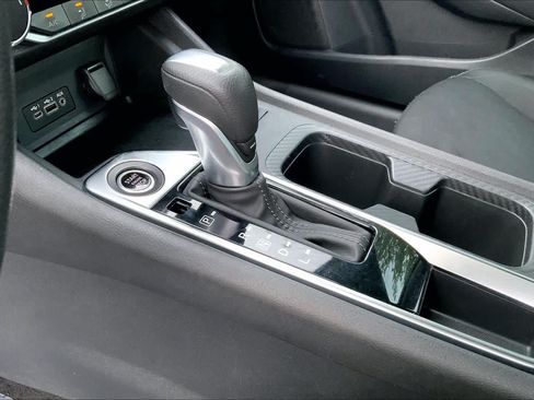 Used 2025 Nissan Sentra SV w/ Trunk Package FWD image 14