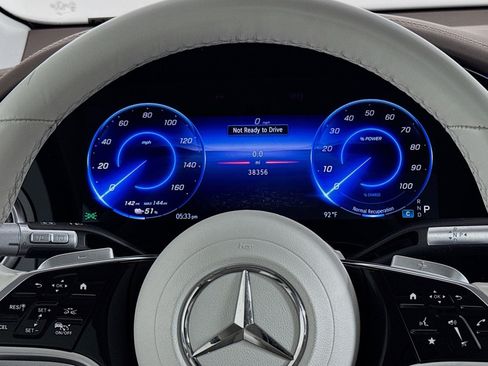 Certified 2023 Mercedes-Benz EQS 580 4MATIC SUV image 18