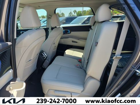 New 2026 Kia Sorento S w/ S Panoramic Sunroof Package FWD image 11