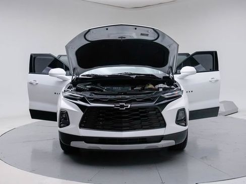 Used 2022 Chevrolet Blazer LT w/ LPO, Black Accent Package FWD image 17