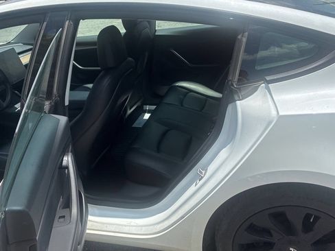 Used 2021 Tesla Model 3 Standard Range Plus RWD image 13