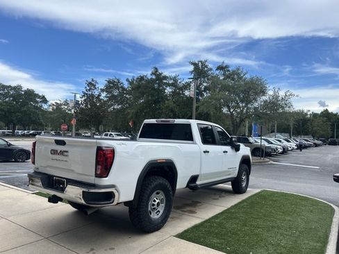 Used 2024 GMC Sierra 2500 Pro w/ Fleet Convenience Package AWD/4WD image 3