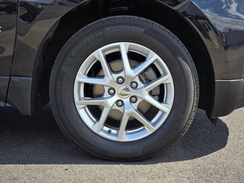 Used 2023 Chevrolet Equinox LS w/ LPO, Cargo Package FWD image 9