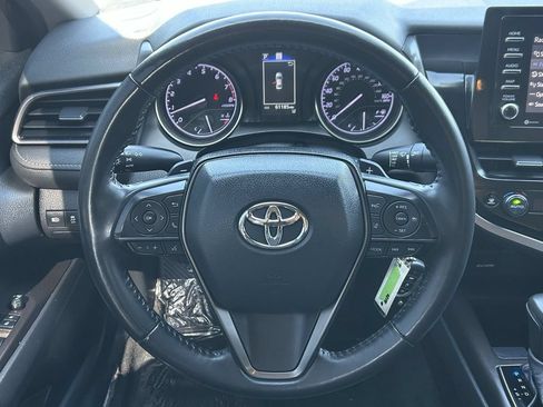 Used 2022 Toyota Camry SE FWD image 20