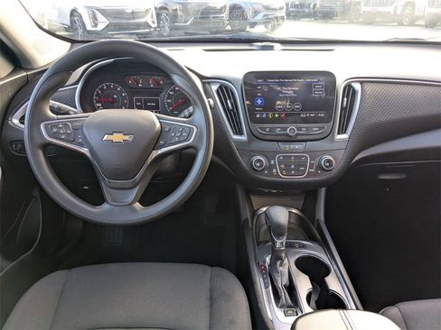 Certified 2024 Chevrolet Malibu LT image 4