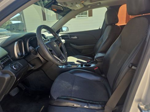 Used 2016 Chevrolet Malibu LT w/ Power Convenience Package image 9