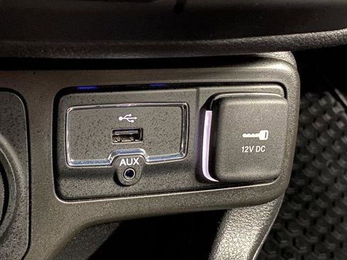 Used 2020 Jeep Renegade Altitude image 21