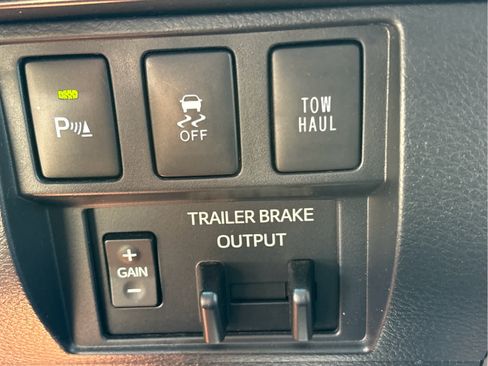 Used 2019 Toyota Tundra SR5 w/ TRD Sport Package AWD/4WD image 16