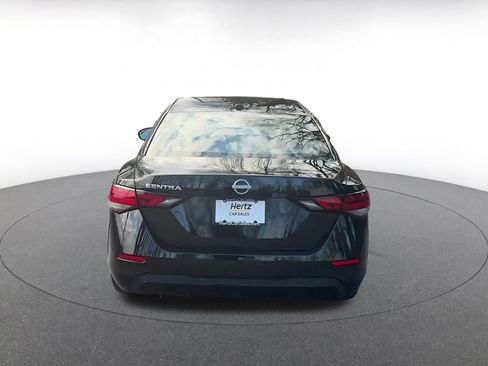 Used 2025 Nissan Sentra SV image 11