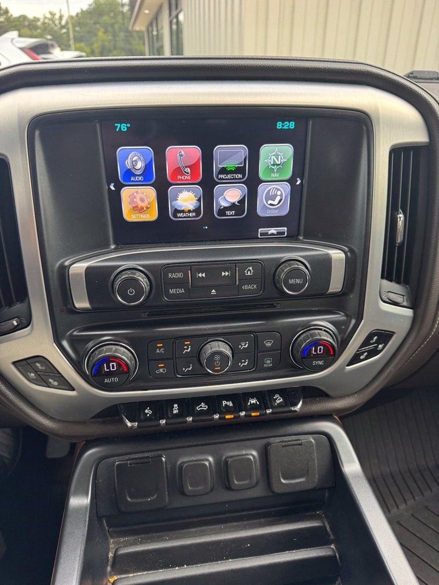 Used 2018 GMC Sierra 1500 SLT AWD/4WD image 16