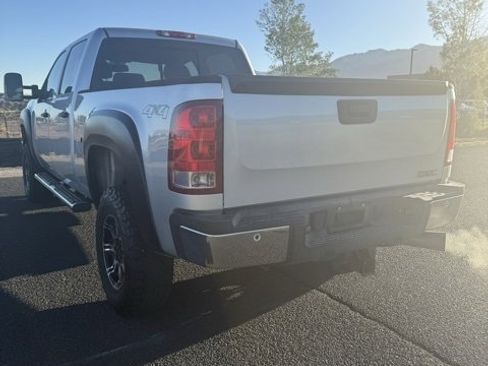 Used 2012 GMC Sierra 2500 SLE w/ SLE Preferred Package image 9