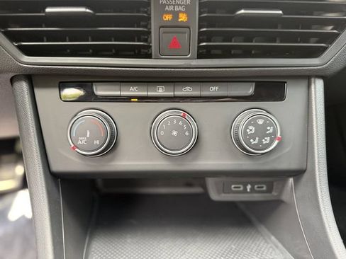 Used 2023 Volkswagen Jetta Sport FWD image 20