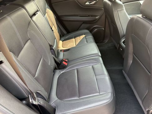 Used 2023 Chevrolet Blazer LT FWD image 28