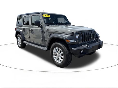 Used 2023 Jeep Wrangler Unlimited Sport AWD/4WD image 1