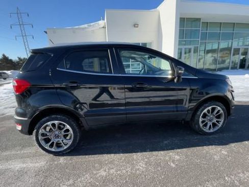 Used 2022 Ford EcoSport Titanium image 10