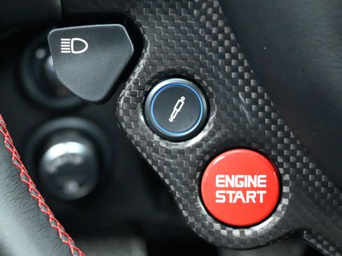 Used 2015 Ferrari F12 Berlinetta image 75