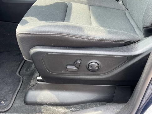 Used 2023 RAM 1500 Big Horn AWD/4WD image 17