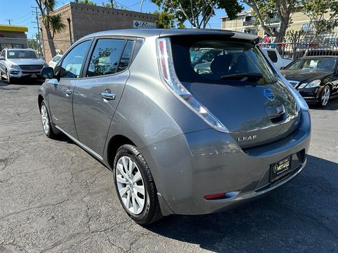 Used 2017 Nissan Leaf S w/ Charge Package FWD image 7