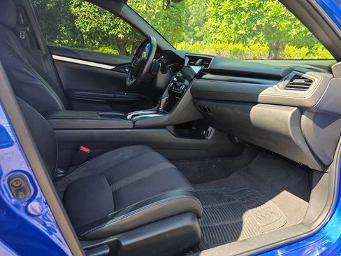Used 2020 Honda Civic Sport image 31