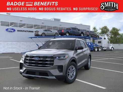 New 2026 Ford Explorer Active RWD image 3