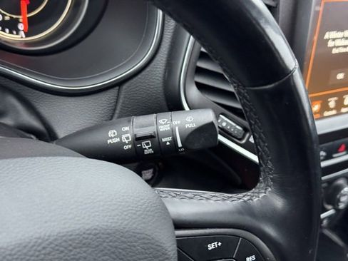 Used 2021 Jeep Cherokee Trailhawk w/ Sun, Sound & Nav Group image 28