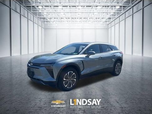 Used 2024 Chevrolet Blazer EV LT AWD/4WD image 20