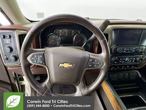 Used 2014 Chevrolet Silverado 1500 High Country image 8
