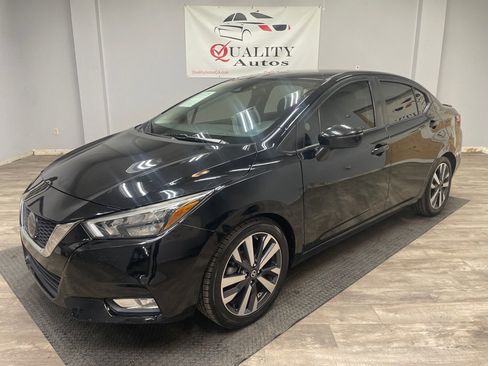 Used 2020 Nissan Versa SR w/ Convenience Package image 1