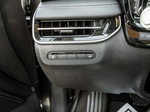 Used 2023 INFINITI QX60 Luxe AWD/4WD image 18