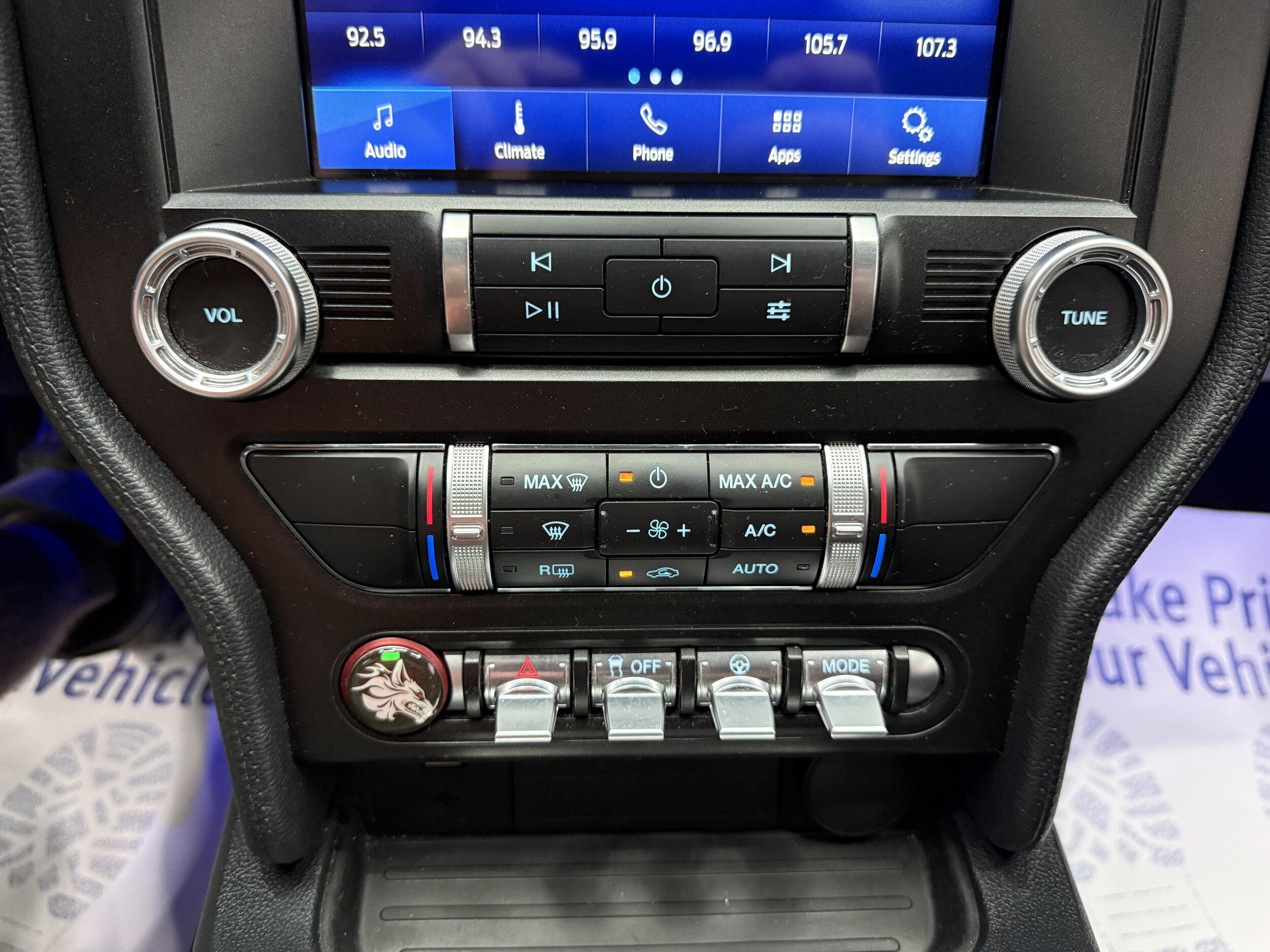 Used 2021 Ford Mustang GT Premium w/ Equipment Group 401A RWD image 14