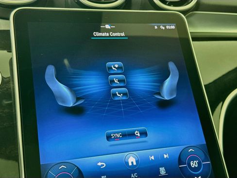 Used 2024 Mercedes-Benz C 300 4MATIC Sedan image 17