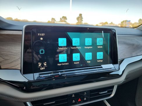 New 2026 Volkswagen Atlas SE image 19