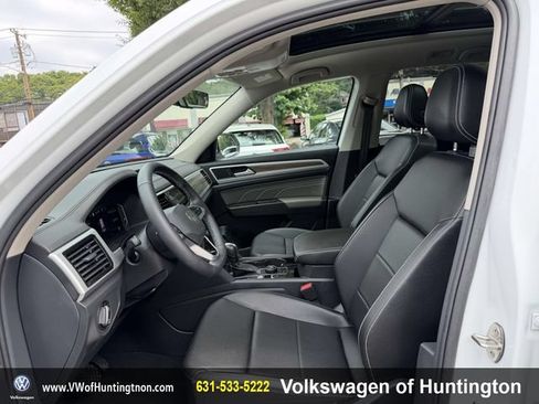 Certified 2023 Volkswagen Atlas SEL AWD/4WD image 16