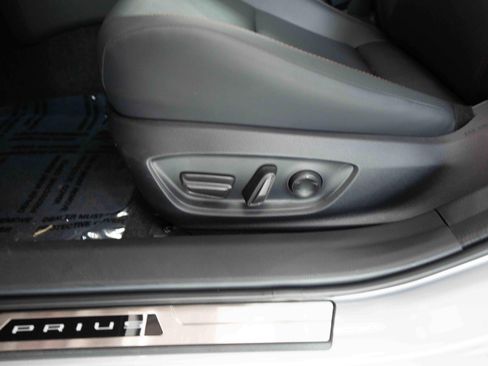 Certified 2026 Toyota Prius Plug-In Hybrid FWD image 13